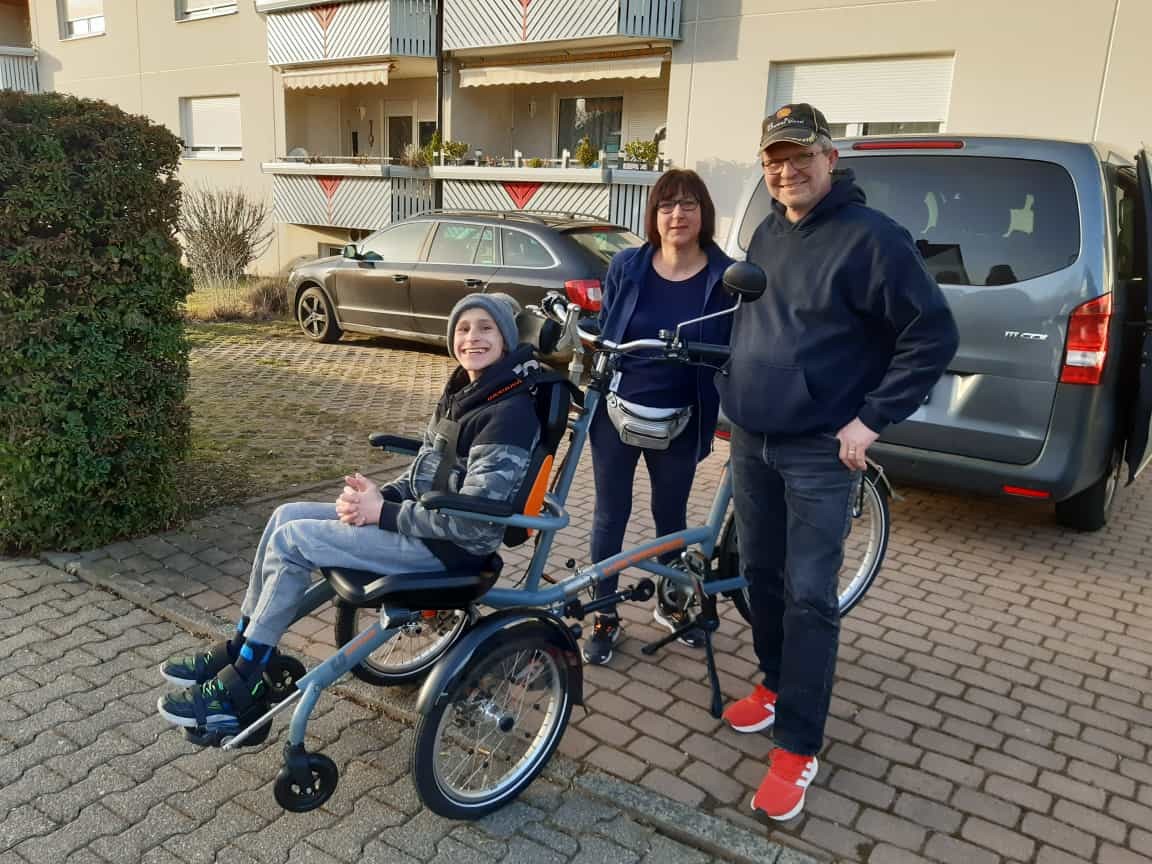Rollstuhlfahrrad für Tom